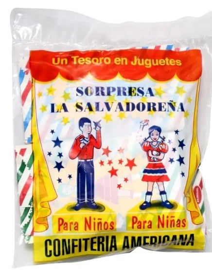 SORPRESAS SALVADOREÑA NIÑA